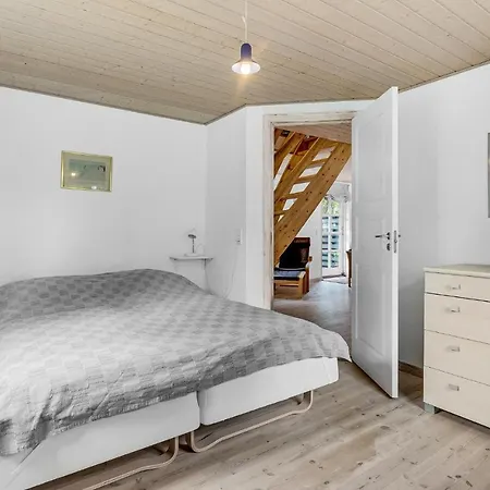 Son's Hus *