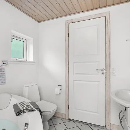 Son's Hus Holiday home Give